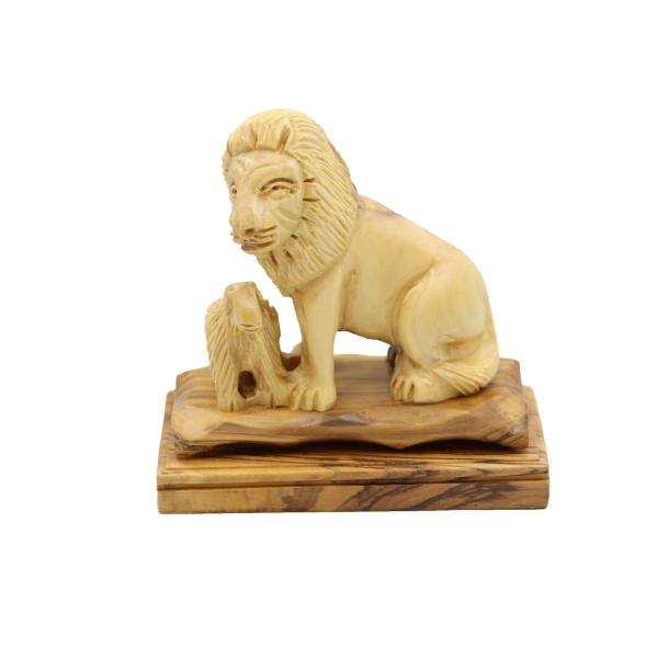 Olive Wood Sitting Lion with Lamb Carving