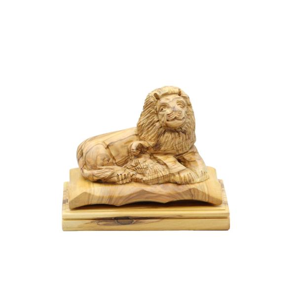 Olive Wood Lion and Lamb on Stepped Base